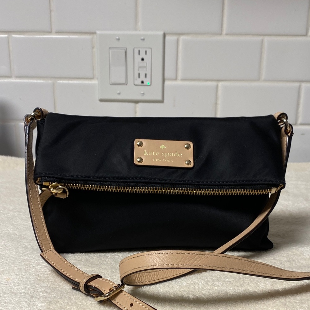Kate Spade Black and Beige Crossbody Bag